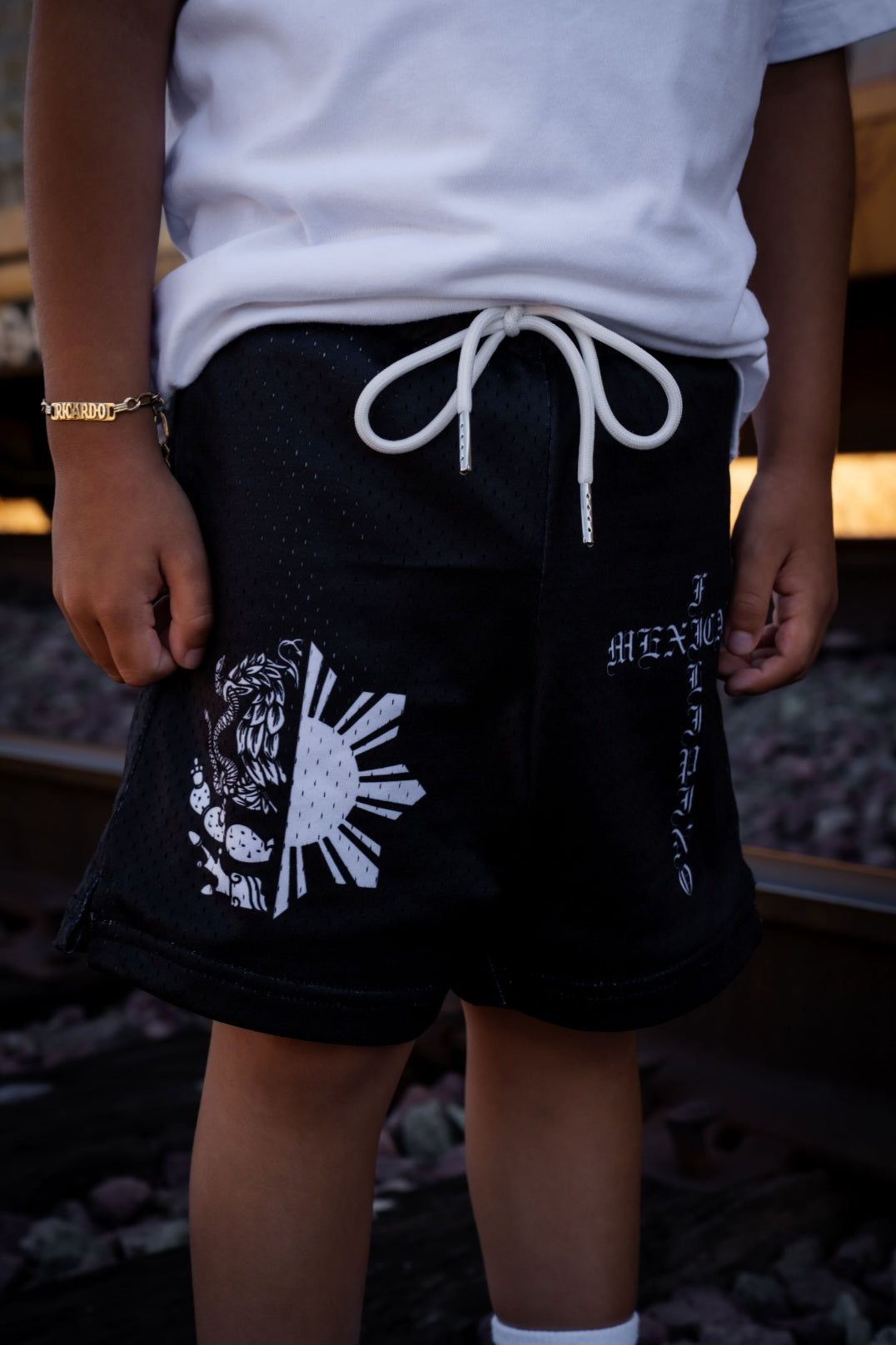 (PRE-ORDER) Mesh shorts Mexipino (Youth